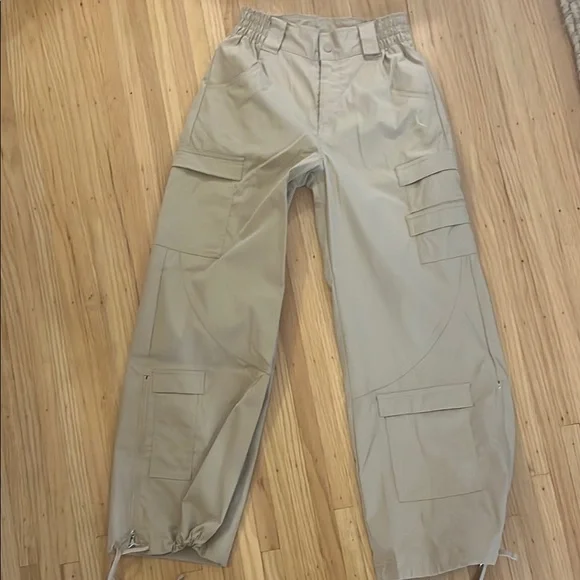 Jordan Nike Women’s Khaki Cargo - Picture 1 of 7